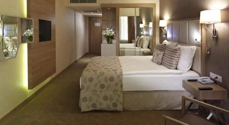 Room, Kaya Izmir Thermal and Spa Hotel, Izmir