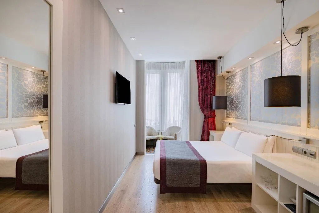 Double or Twin SUPERIOR Room, Catalonia Plaza Cataluña, Barcelona
