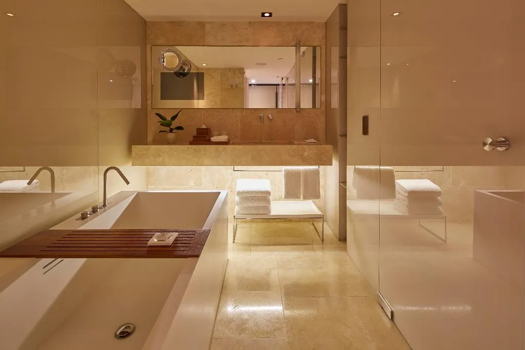 JUNIOR SUITE CONNECTING ROOM Room, Mandarin Oriental Conservatorium, Amsterdam, Amsterdam