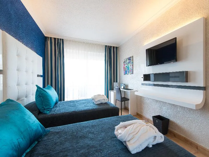 Double or Twin SUPERIOR WITH VIEWS Room, Salles Hotel Marina Portals, Majorca