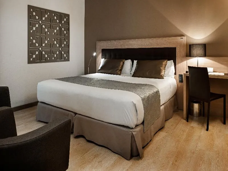 DOUBLE PREMIUM Room, Catalonia Plaza Mayor, Madrid