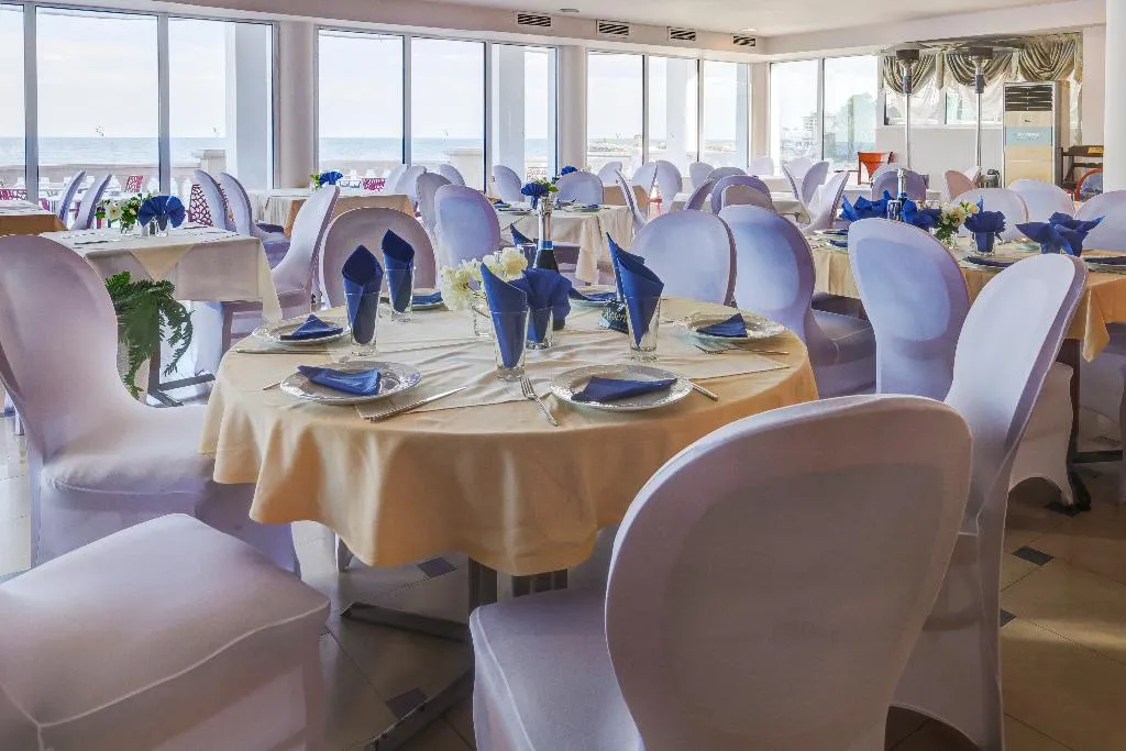 Restaurant, Sirius Beach Hotel & SPA, Varna