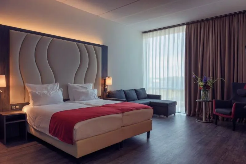 STUDIO SUPERIOR Room, PLAZA Premium Almere, Amsterdam