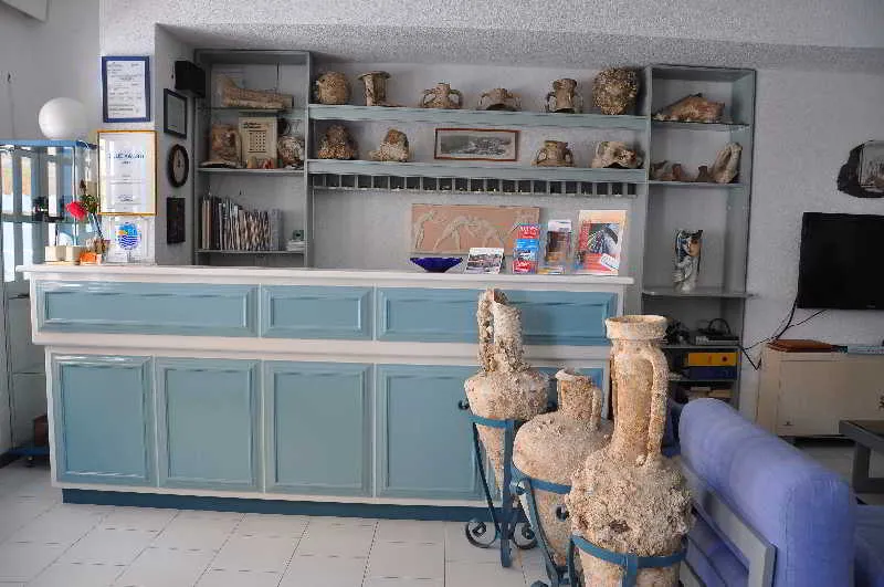 Lobby, Remezzo, Samos
