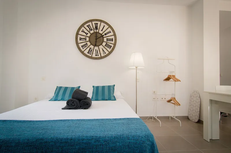 STUDIO WITH TERRACE Room, Holidays2Malaga Flamenco Apartments, Costa Del Sol