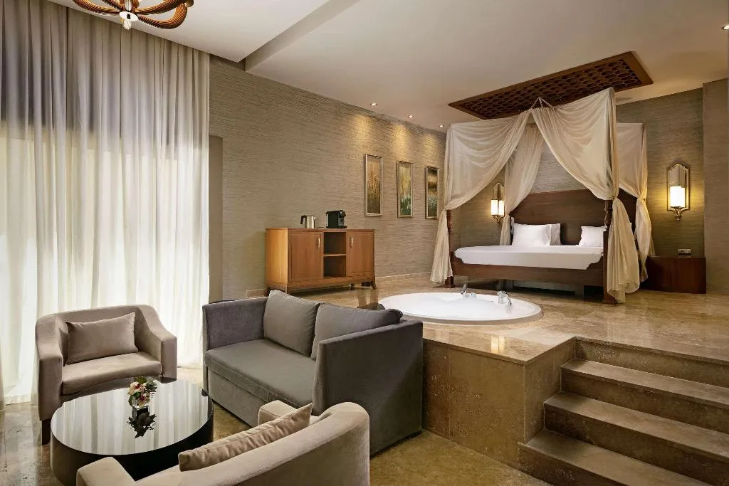 Room, Titanic Deluxe Golf Belek, Antalya