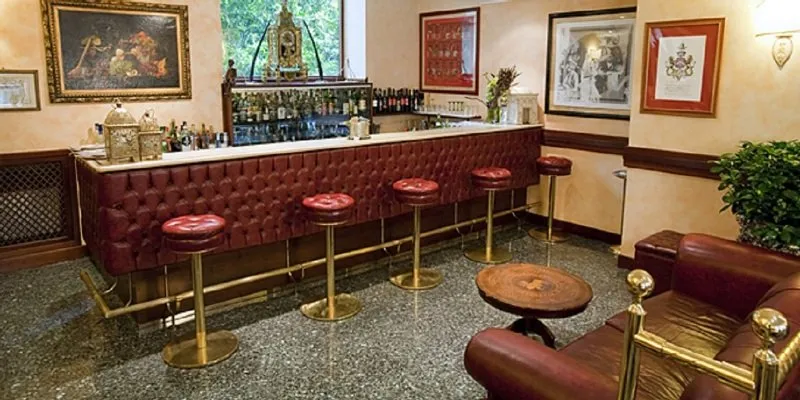 Bar, Bristol Hotel, Milan
