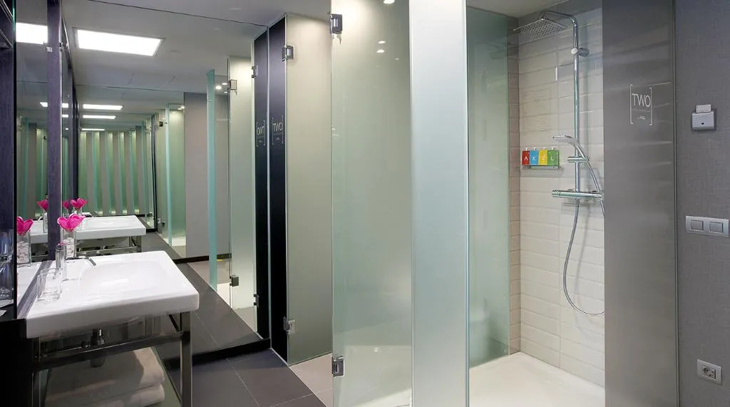 DOUBLE PREMIUM SUPERIOR Room, TWO Hotel Barcelona by Axel Adults Only, Barcelona