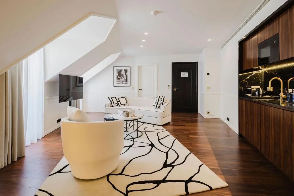 SUITE PENTHOUSE Room, Lisbon Chiado Hotel & Spa, Lisbon
