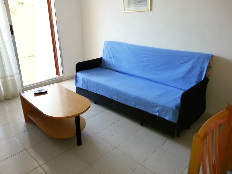 APARTMENT CAPACITY 4 ONE BEDROOM Room, Apartamentos Font Nova 3000, Valencia