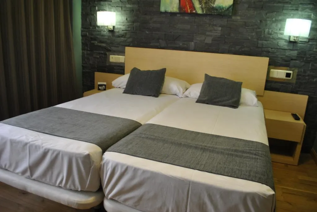 DOUBLE STANDARD Room, Alda nueva Castilla, Madrid