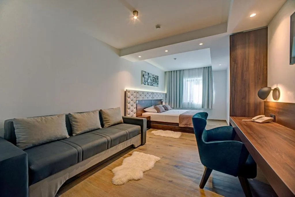 Double or Twin GARDEN VIEW Room, Hotel Scala, Split