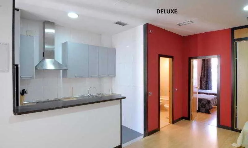 Room, Apartamentos El Tiempo, Madrid