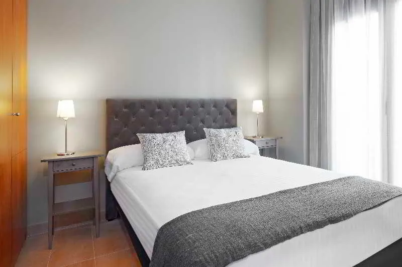 Room, Barcelona Apartment Gran de Gracia, Barcelona