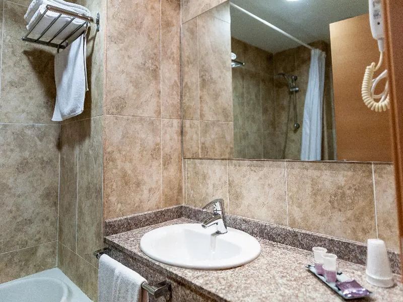 DOUBLE STANDARD Room, Bag, Valencia