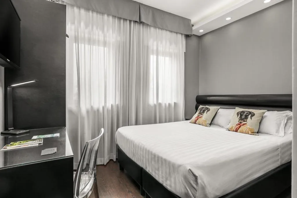 DOUBLE ECONOMY Room, Reggia Suite Spa Hotel, Naples