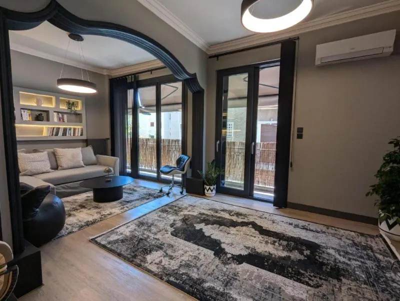 APARTMENT DELUXE TWO BEDROOM Room, Be My Guest Athens, Athens