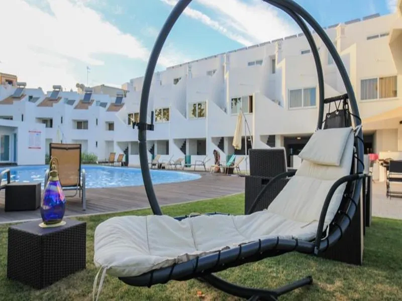 Terrace, Lagoa Apartment Hotel, Algarve