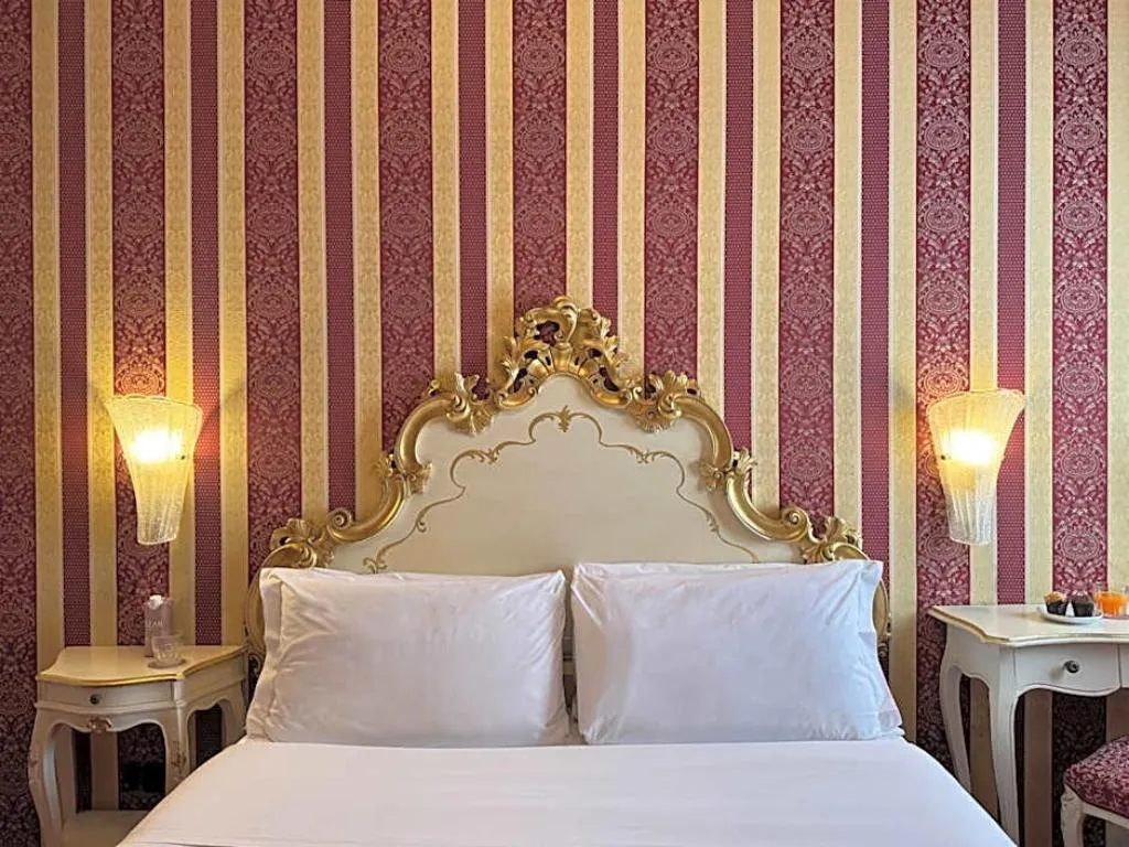 Double or Twin STANDARD Room, Hotel Alcyone, Venice