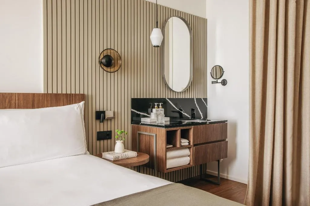 DOUBLE SINGLE USE PREMIUM Room, Casa de las Artes, member of Melia Collection, Madrid