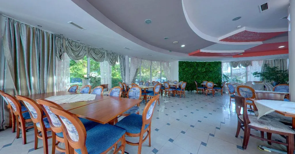 Restaurant, Sirius Beach Hotel & SPA, Varna