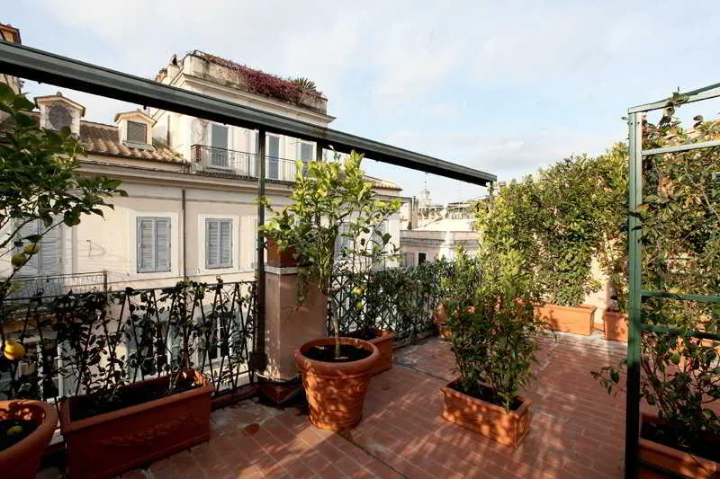 Terrace, Residenza Horti Luculliani, Rome