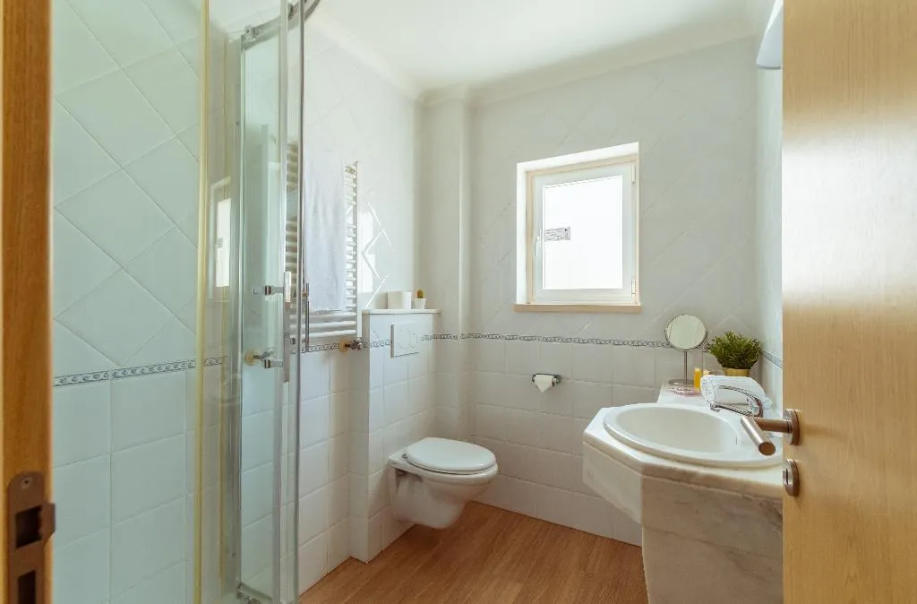 Double or Twin SIDE SEA VIEW Room, WOT Ericeira, Lisbon
