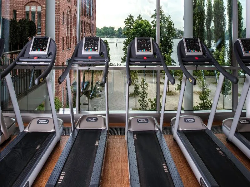 Sports and Entertainment, Centrovital, Berlin