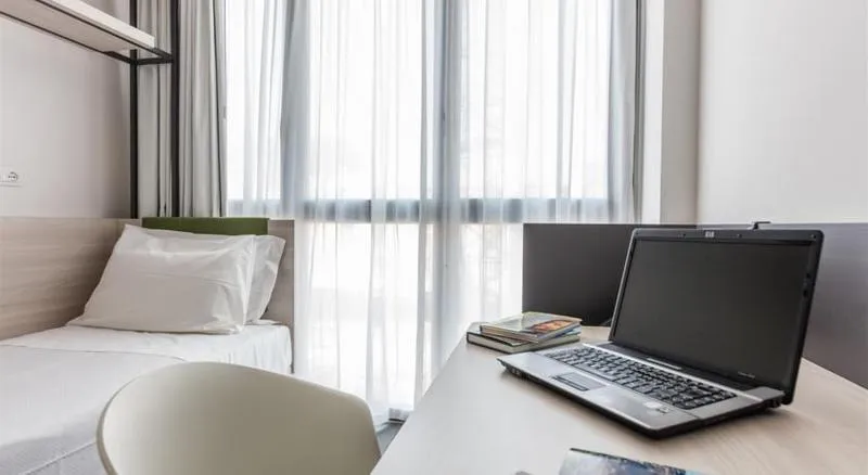 Room, Camplus Guest Roma, Rome