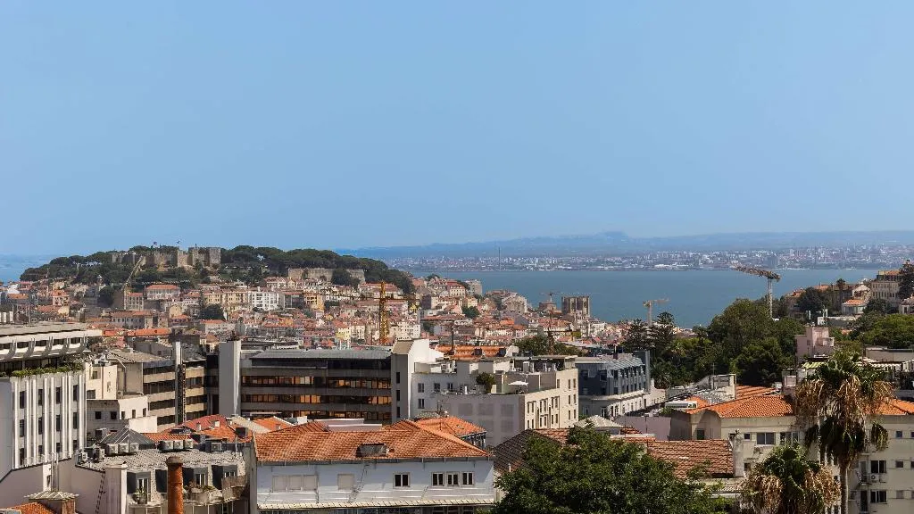 General view, Holiday Inn Express Lisbon Principe Real, by IHG, Lisbon