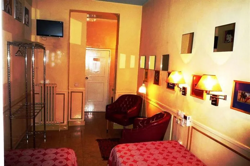 General view, OYO Hostal La Fontana, Madrid
