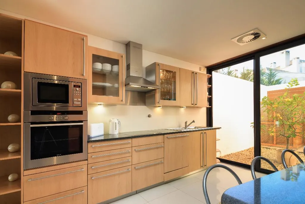TOWNHOME THREE BEDROOMS WITH PRIVATE POOL Room, Vale Do Lobo Resort, Algarve