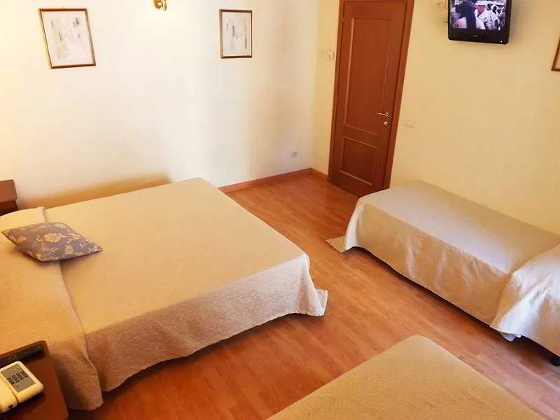 Room, Albergo Della Posta, Rome