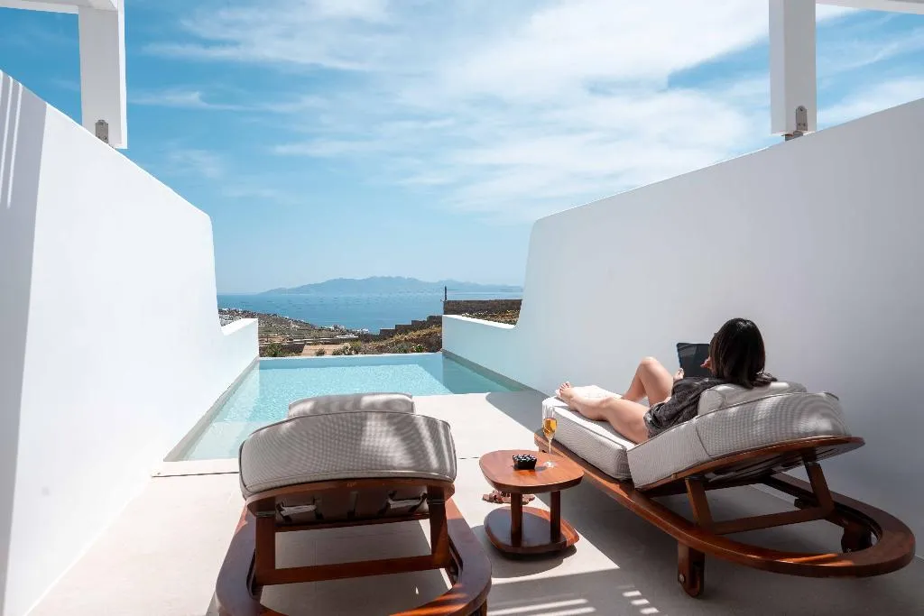 SUITE WITH PRIVATE POOL OCEAN VIEW Room, Muse Of Mykonos, Mykonos