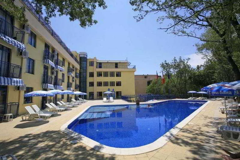 Pool, Blue Sky, Varna