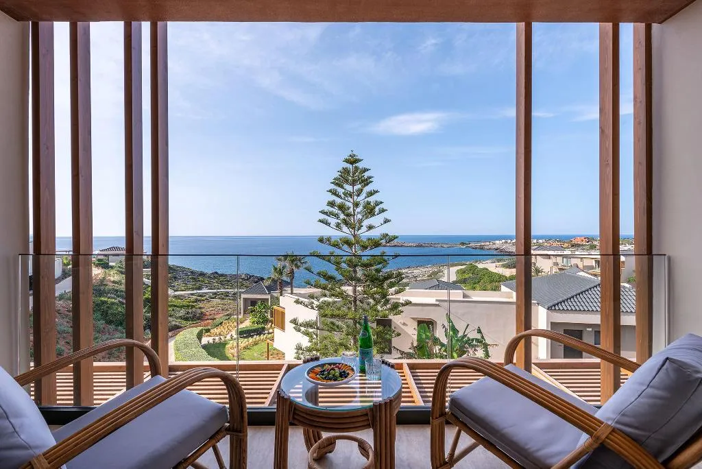 Room, Aulus Chania Resort, Curio Collection by Hilton, Thessaloniki