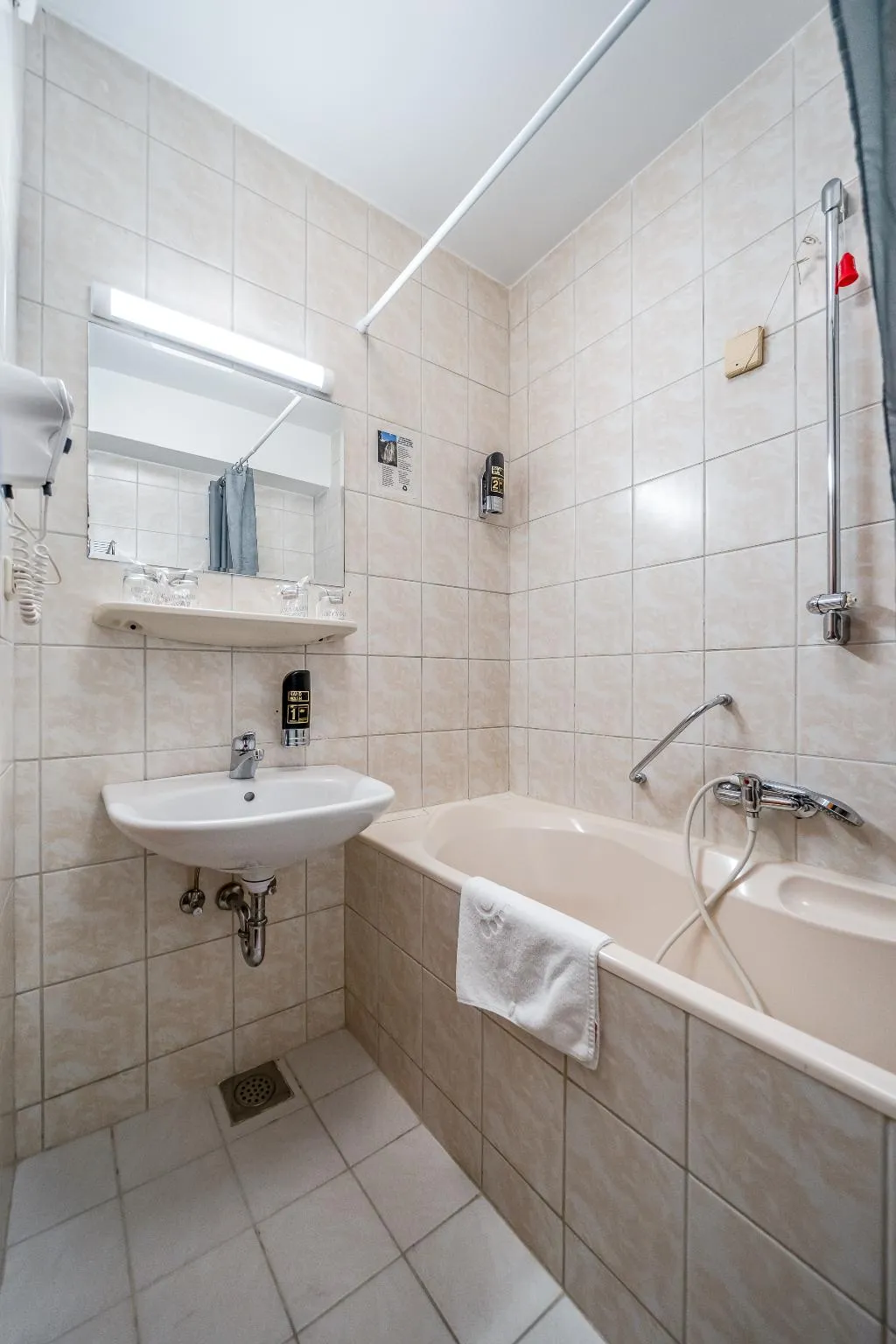 FAMILY ROOM WITH BALCONY Room, Alkar, Split