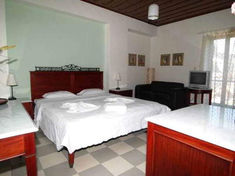 Room, Vranas Studios, Crete