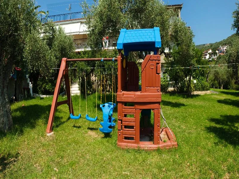 Sports and Entertainment, Nikolas Studios, Skiathos