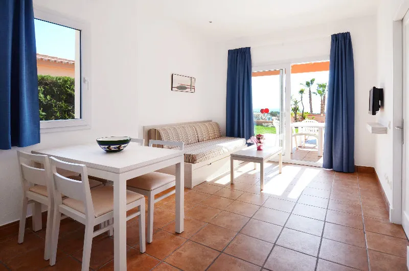 Room, Mar Blau, Menorca