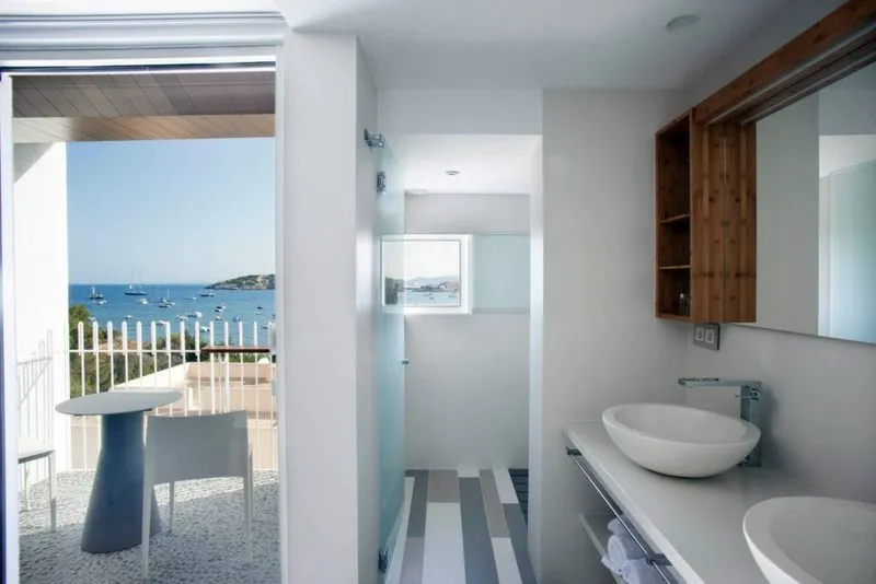 Double or Twin DELUXE SEA VIEW Room, Ocean Drive Talamanca, Ibiza
