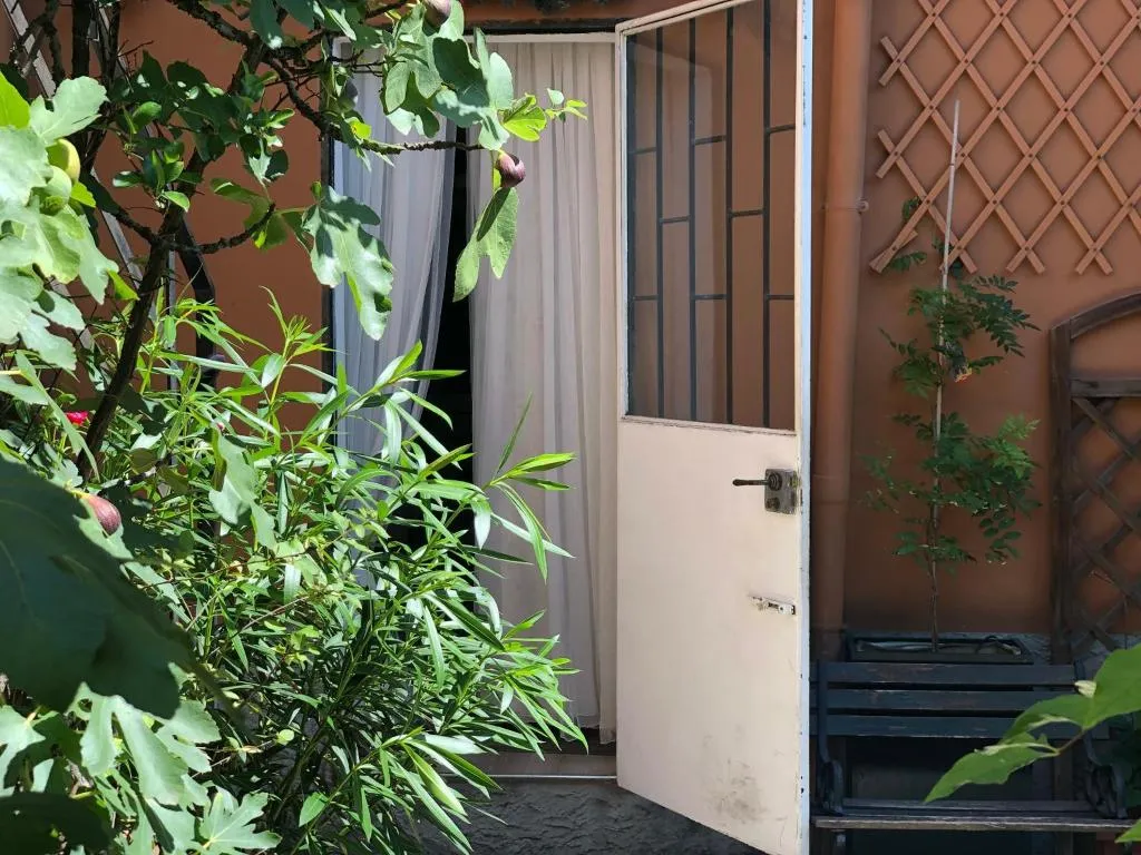 General view, B&B Fiori Di Grano, Milan