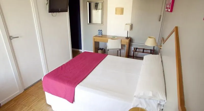 DOUBLE SINGLE USE STANDARD Room, Subur, Costa Brava
