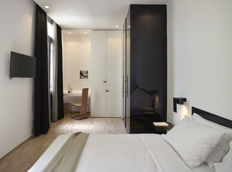 Innathens Hotel, Athens