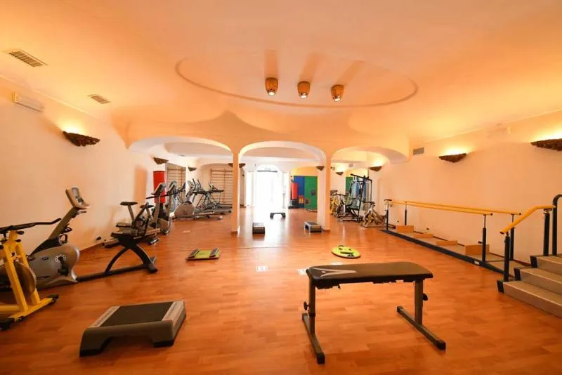Sports and Entertainment, Grand Hotel Terme Di Augusto, Naples