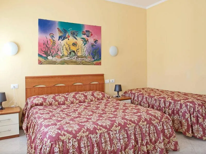 QUADRUPLE STANDARD Room, Argentiere Appartamenti, Florence