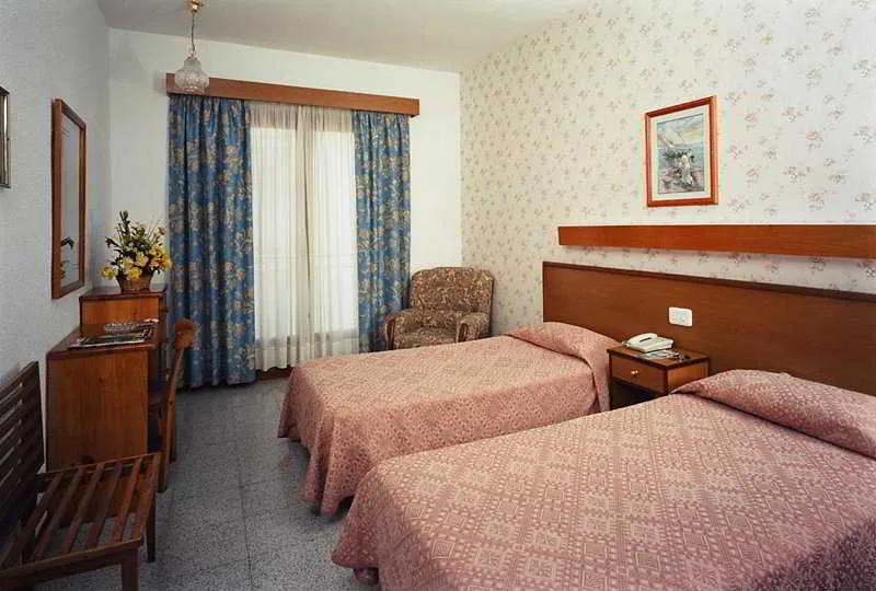 Room, San Juan Park, Costa Brava