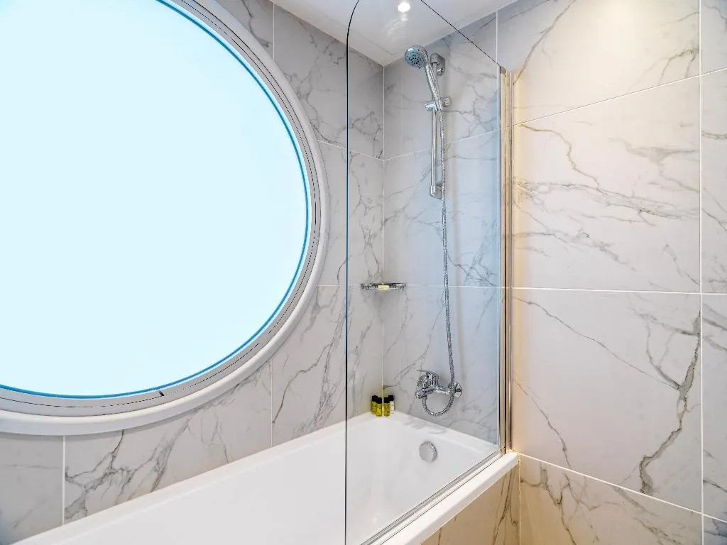 Double or Twin SEA VIEW Room, Leonardo Plaza Cypria Maris Beach Hotel & Spa, Cyprus