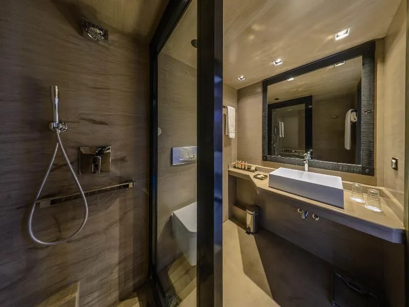 Room, Dion Palace, Thessaloniki