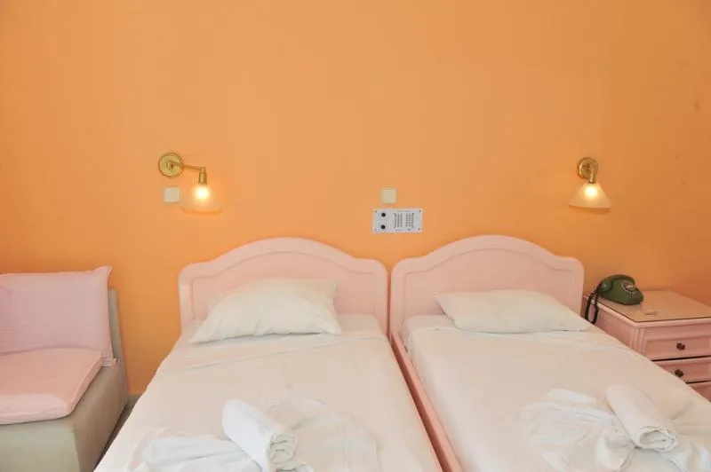 TRIPLE CAPACITY 3 Room, Labito, Samos